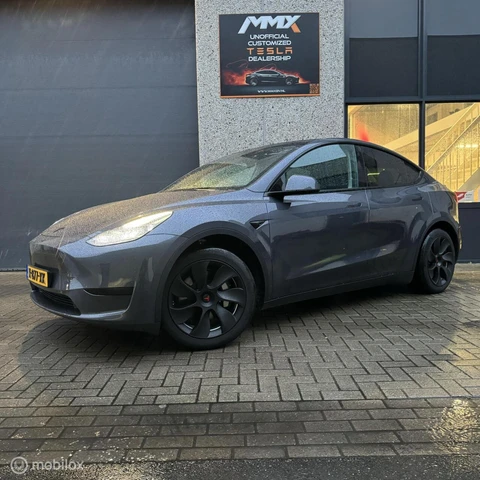 Tesla Model Y + MMX PACK + IAP