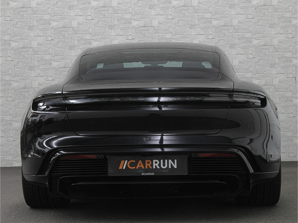 Porsche Taycan – foto 5
