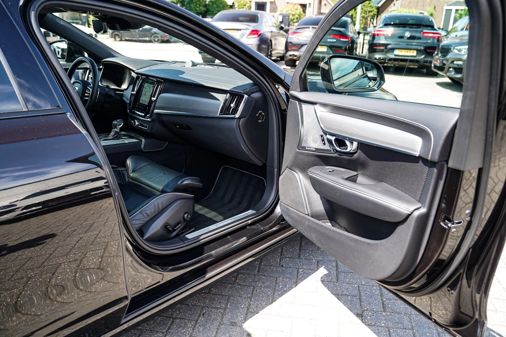 Volvo S90 – foto 18