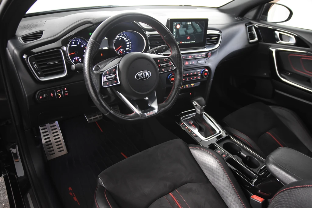Kia ProCeed – foto 15