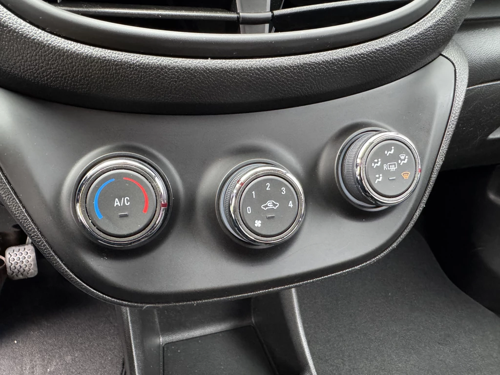 Opel KARL – foto 26