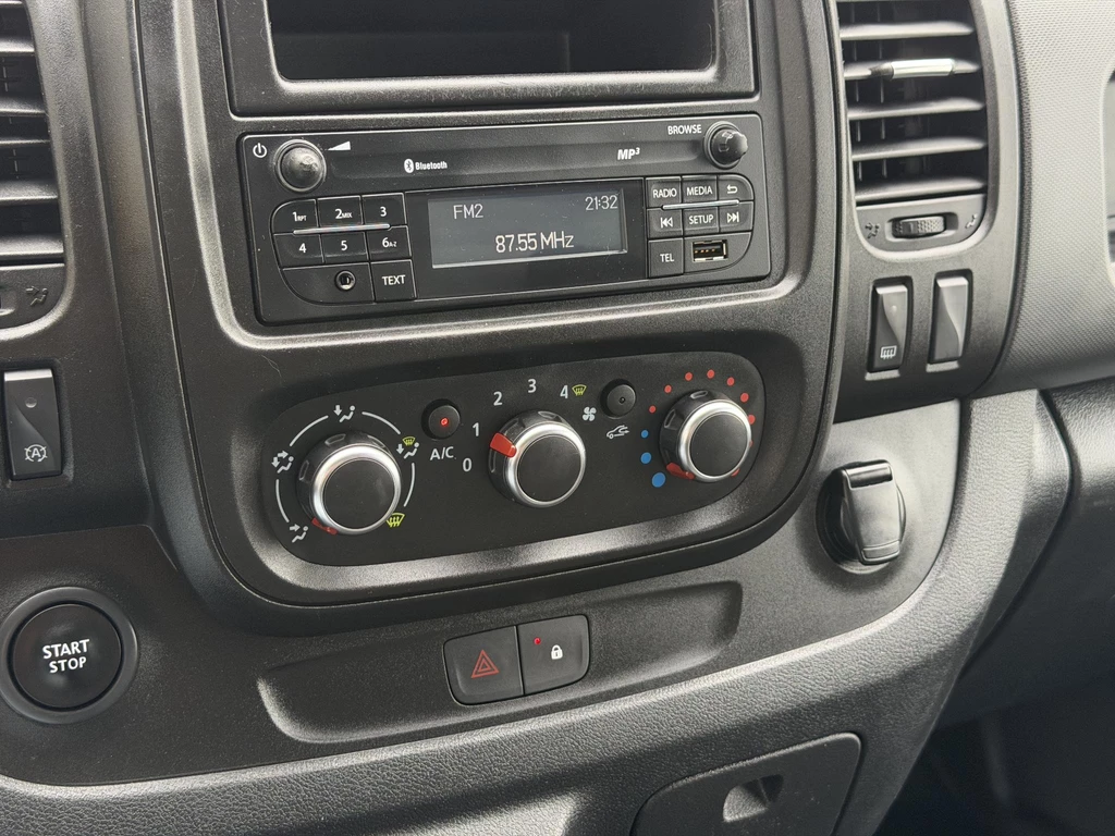 Renault Trafic – foto 16