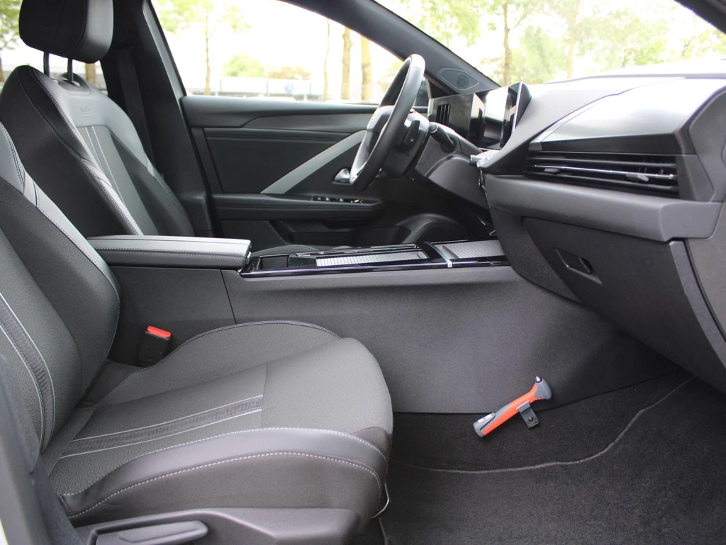 Opel Astra – foto 9