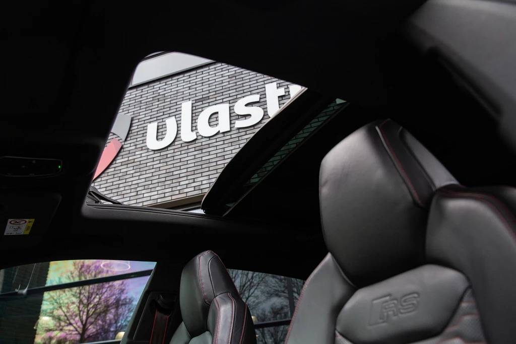 Audi RSQ8 – foto 12