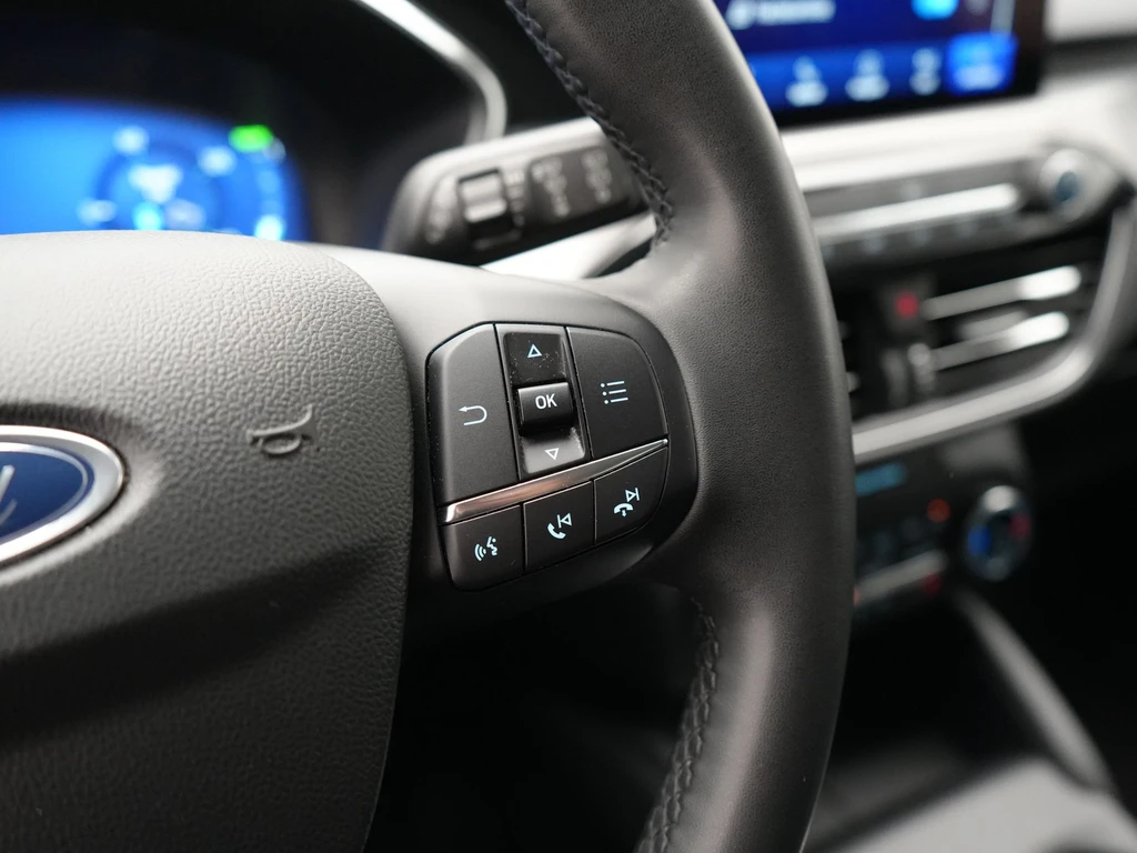 Ford Kuga – foto 28