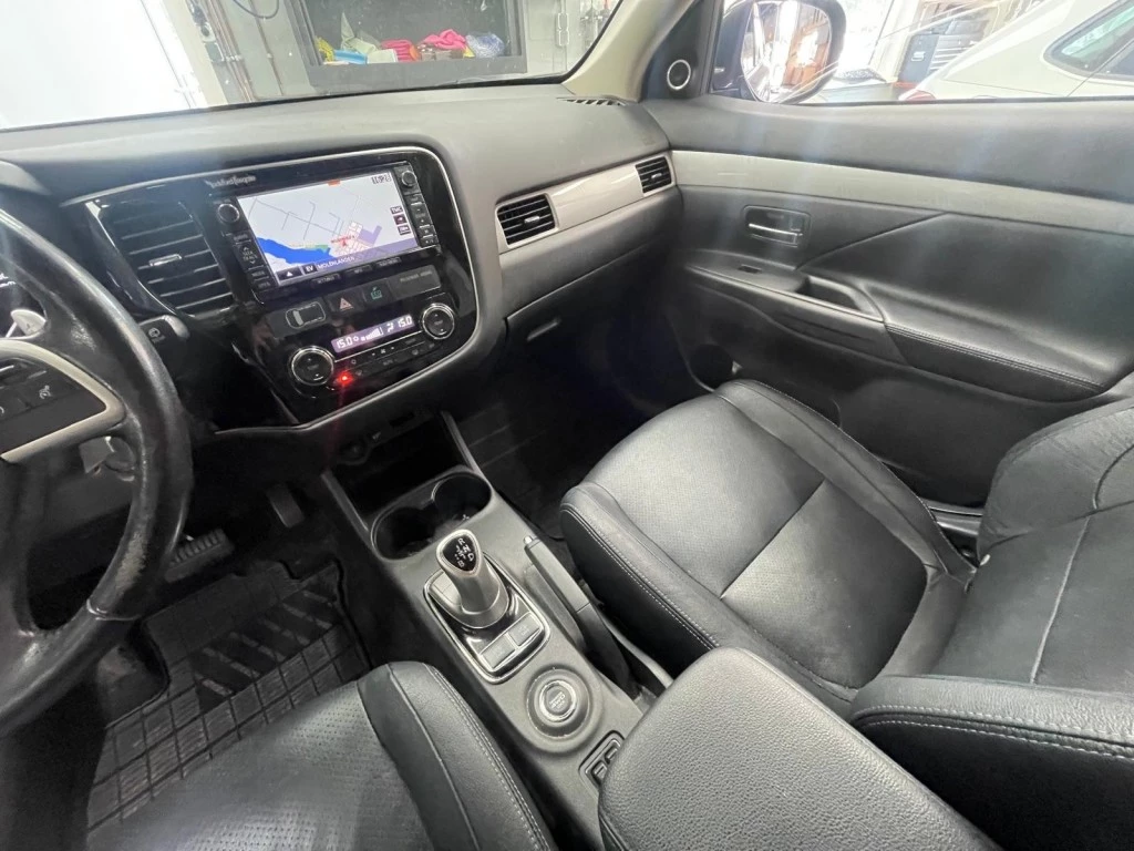 Mitsubishi Outlander – foto 18