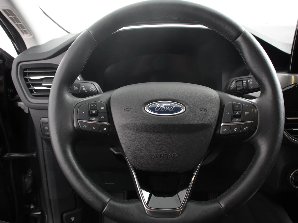 Ford Kuga – foto 18