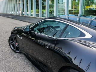 Jaguar F-TYPE – thumbnail 4