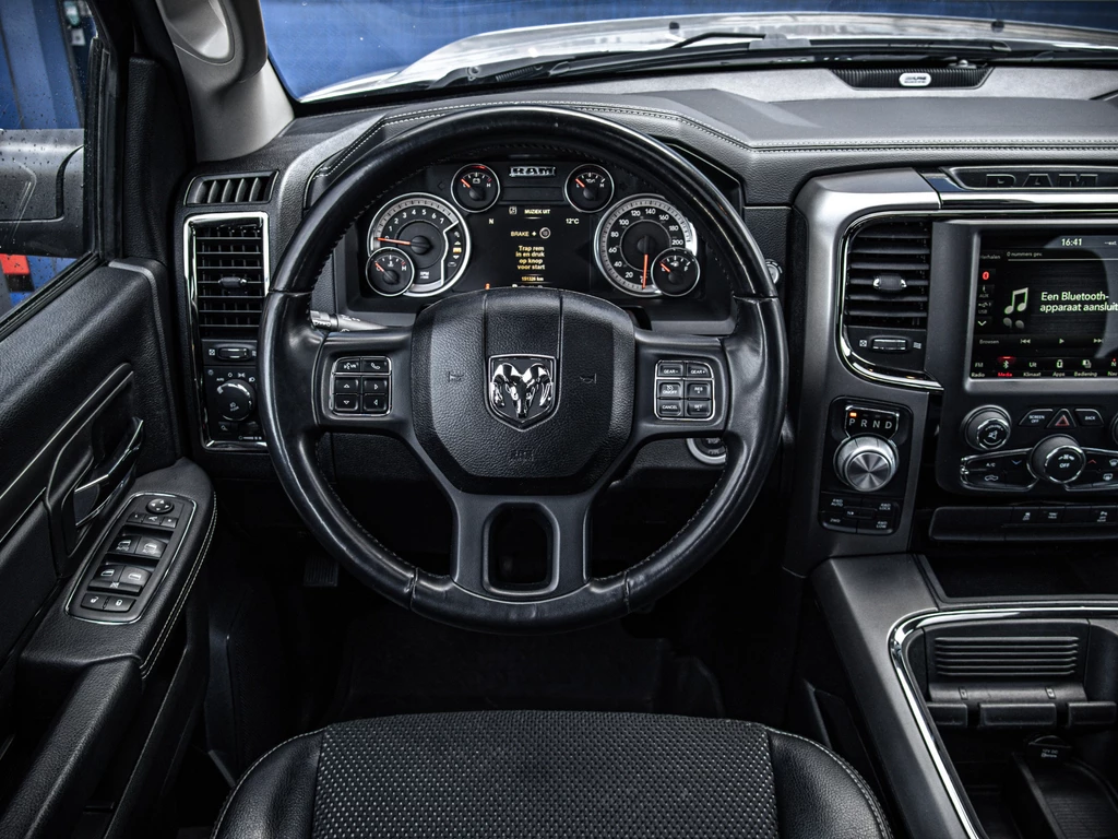 Dodge Ram 1500 – foto 9