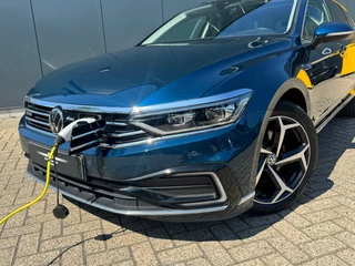 Volkswagen Passat – thumbnail 2