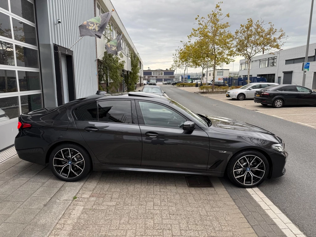 BMW 5 Serie – foto 10