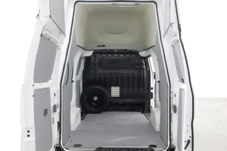 Nissan e-NV200 – thumbnail 10
