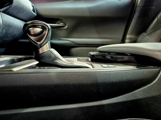 Lexus UX – thumbnail 43