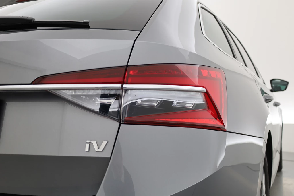 Škoda Superb – foto 48