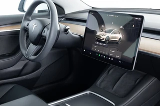Tesla Model 3 – thumbnail 7