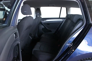 Volkswagen Golf – thumbnail 6