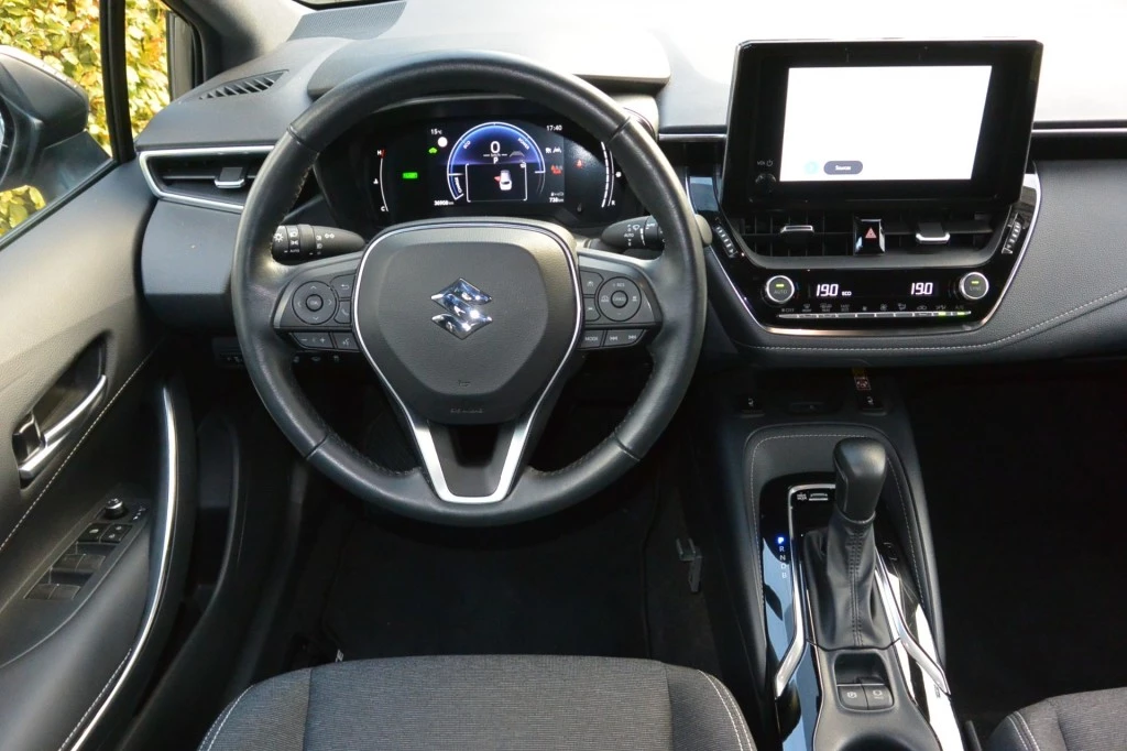 Suzuki Swace – foto 22