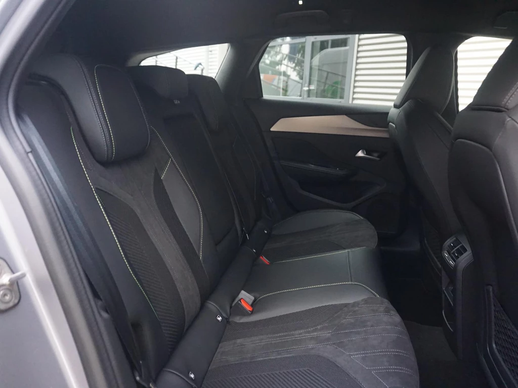 Peugeot e-308 – foto 40