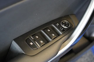Kia Ceed – thumbnail 11