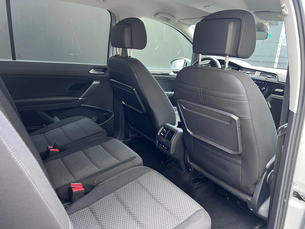 Volkswagen Touran – foto 24