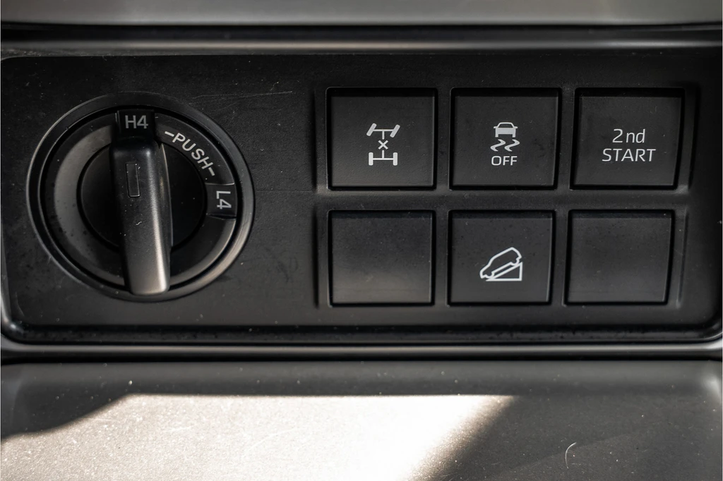 Toyota Land Cruiser – foto 26