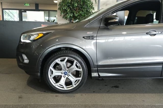 Ford Kuga – thumbnail 27