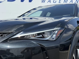 Lexus UX – thumbnail 31