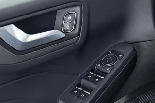 Ford Kuga – thumbnail 19