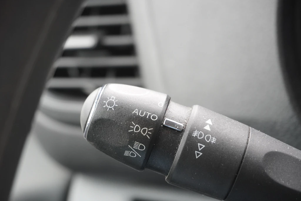 Opel Vivaro – foto 21