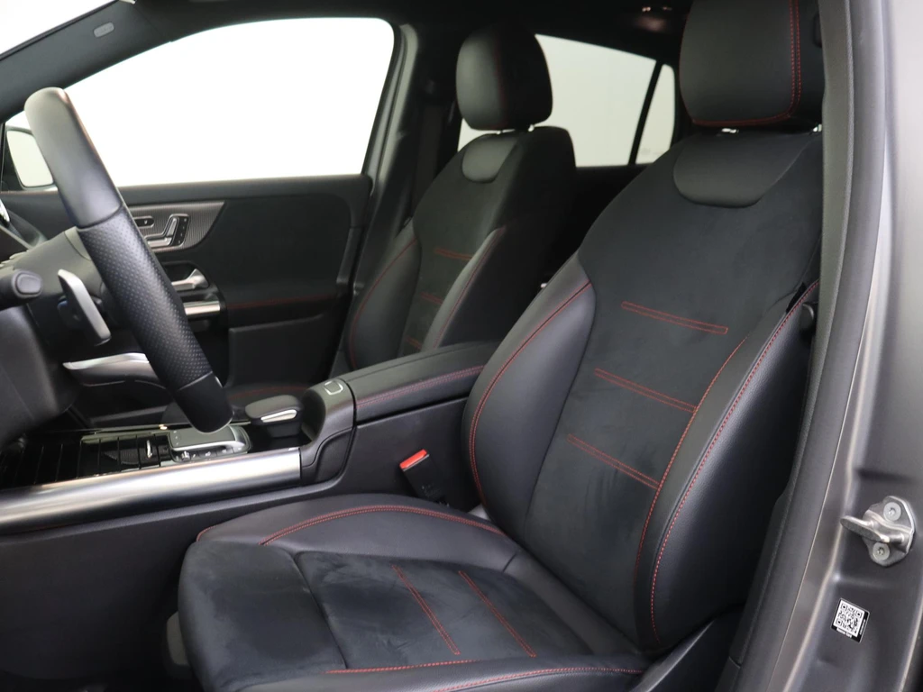 Mercedes-Benz EQA – foto 14