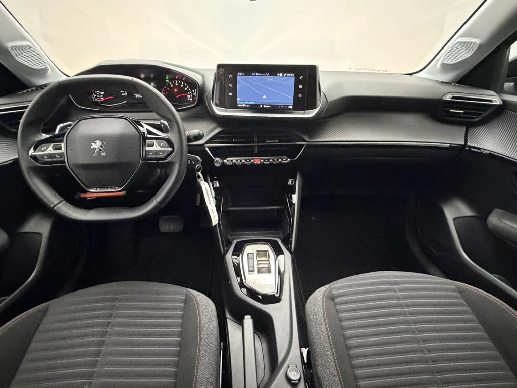 Peugeot 208 – foto 7
