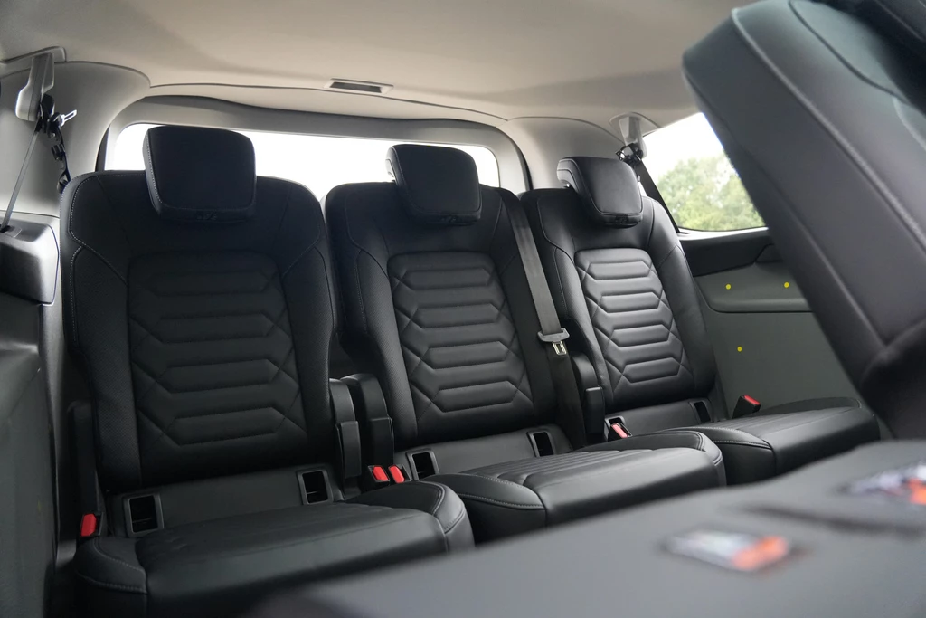 Ford Tourneo Custom – foto 13