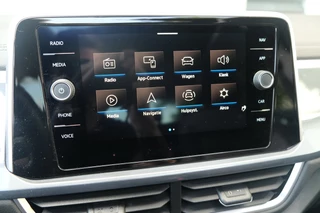 Volkswagen T-Roc – thumbnail 24
