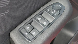 Renault Clio – thumbnail 20