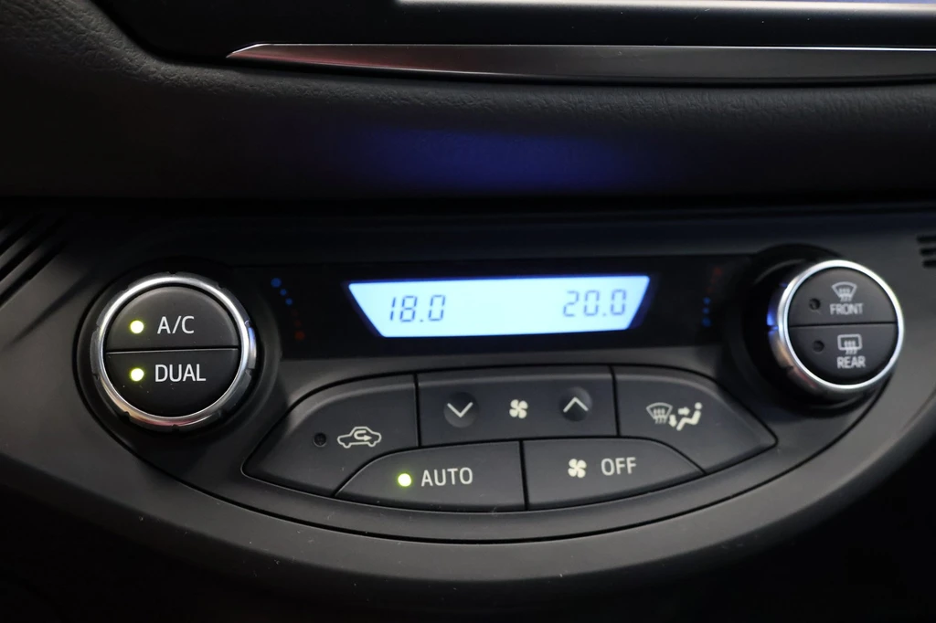 Toyota Yaris – foto 11