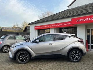 Toyota C-HR – thumbnail 2