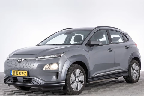 Hyundai Kona EV Comfort 39 kWh | NAVI | ECC | Stoelverwarming | VELGEN -HEMELVAART OPEN!-