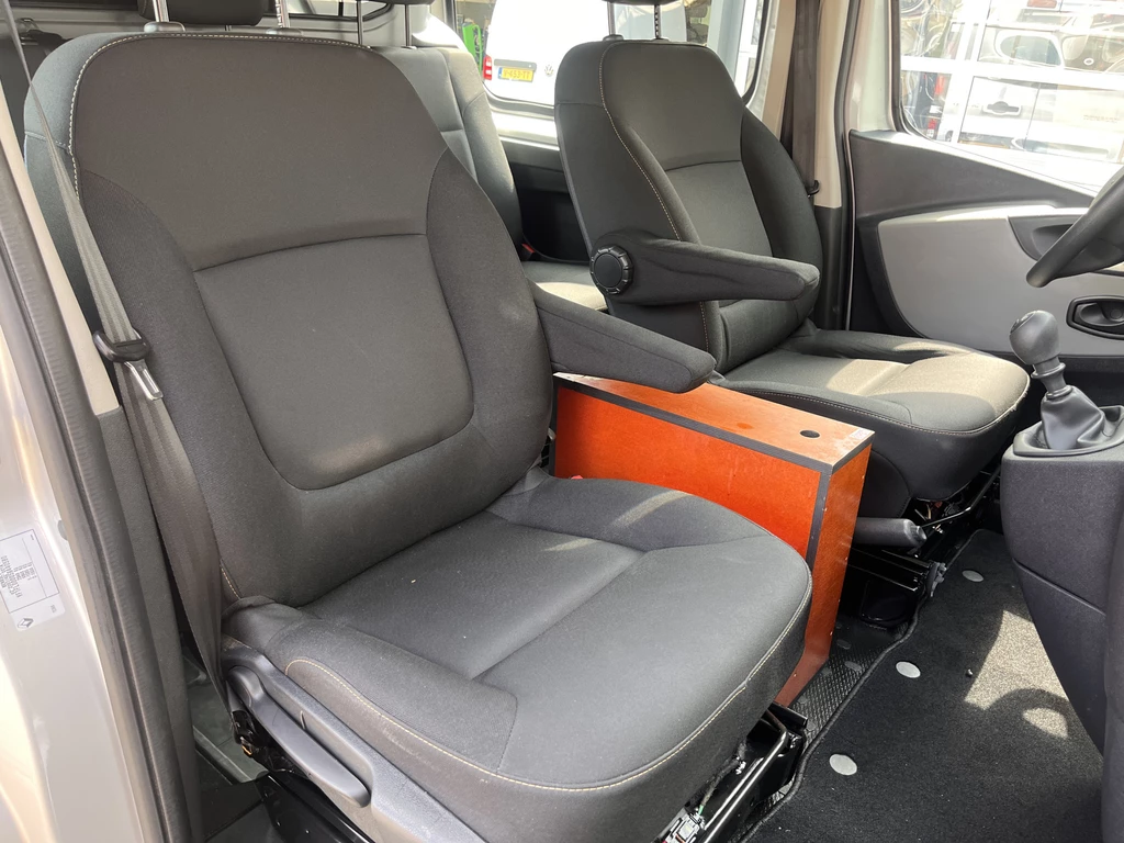 Renault Trafic – foto 12