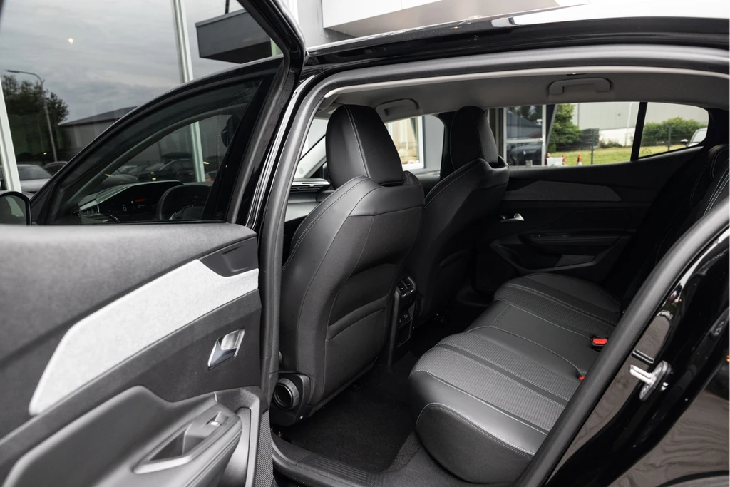 Peugeot 408 – foto 18