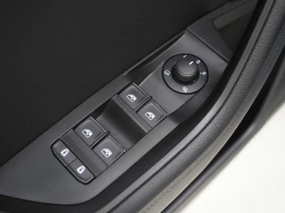 Škoda Superb – thumbnail 20