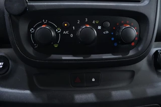 Renault Trafic – thumbnail 24