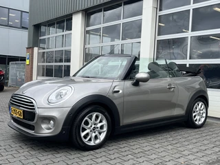 MINI Cooper Cabrio – thumbnail 1