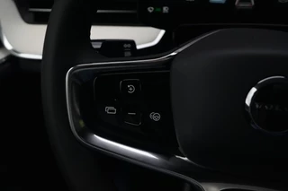 Volvo EX90 – thumbnail 22