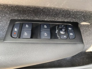 Volvo XC40 – thumbnail 12