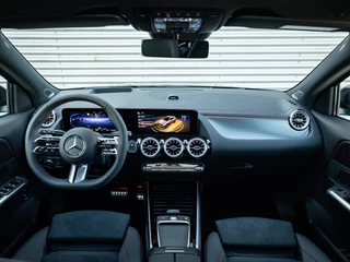 Mercedes-Benz EQA – thumbnail 4