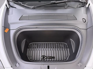Tesla Model Y – thumbnail 30