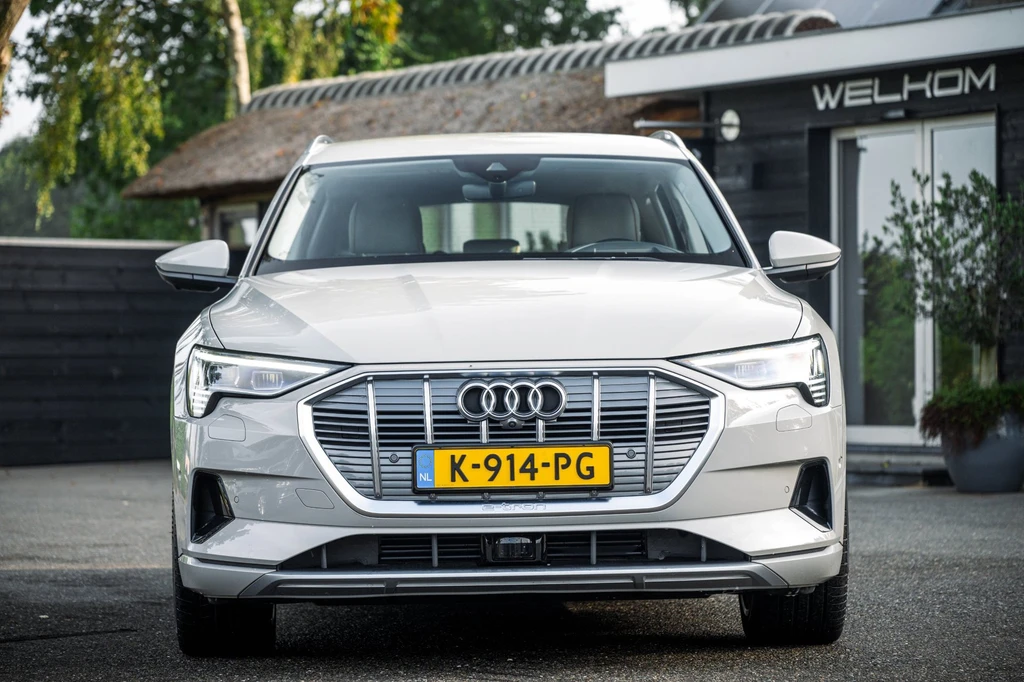 Audi e-tron – foto 14