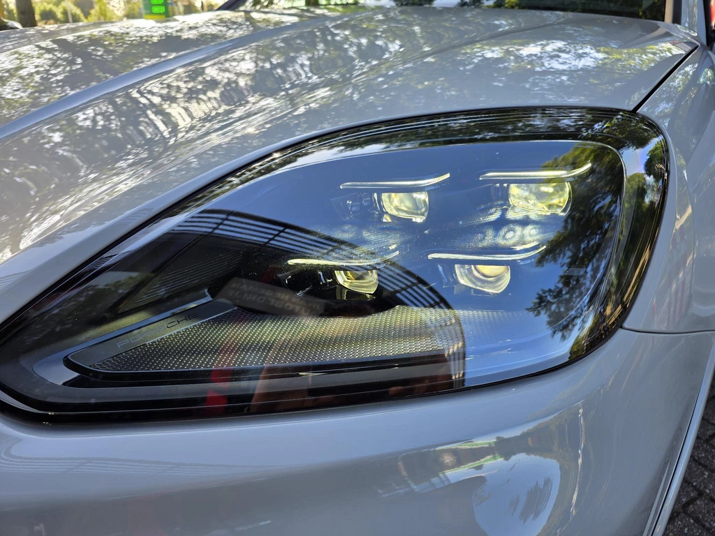 Porsche Cayenne – foto 12