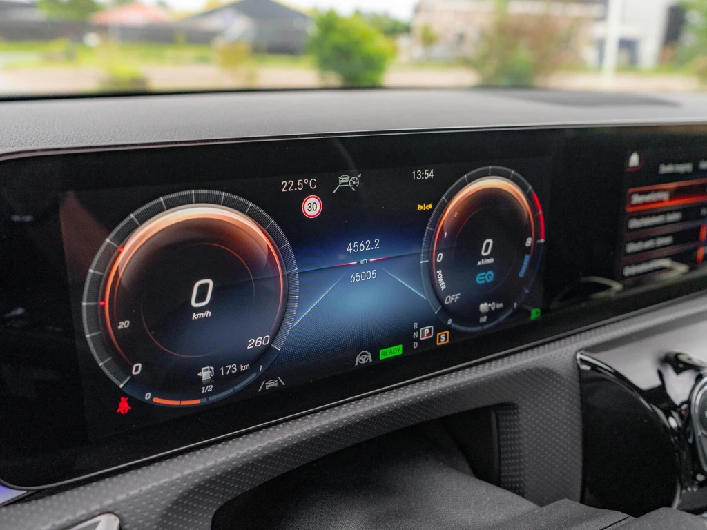 Mercedes-Benz CLA – foto 35