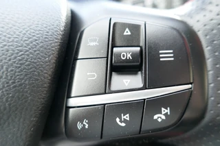 Ford Kuga – thumbnail 27